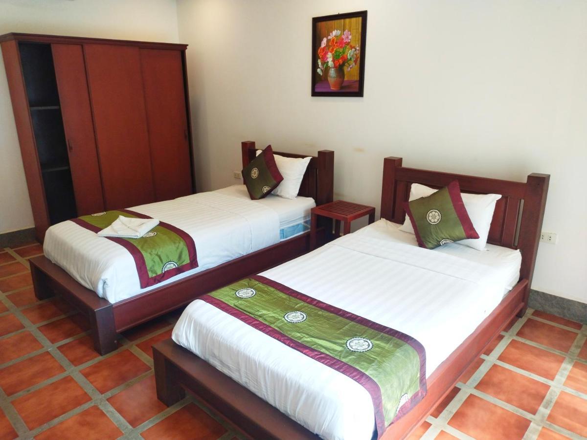 Vang Vieng Savanh Sunset View Resort Ngoại thất bức ảnh