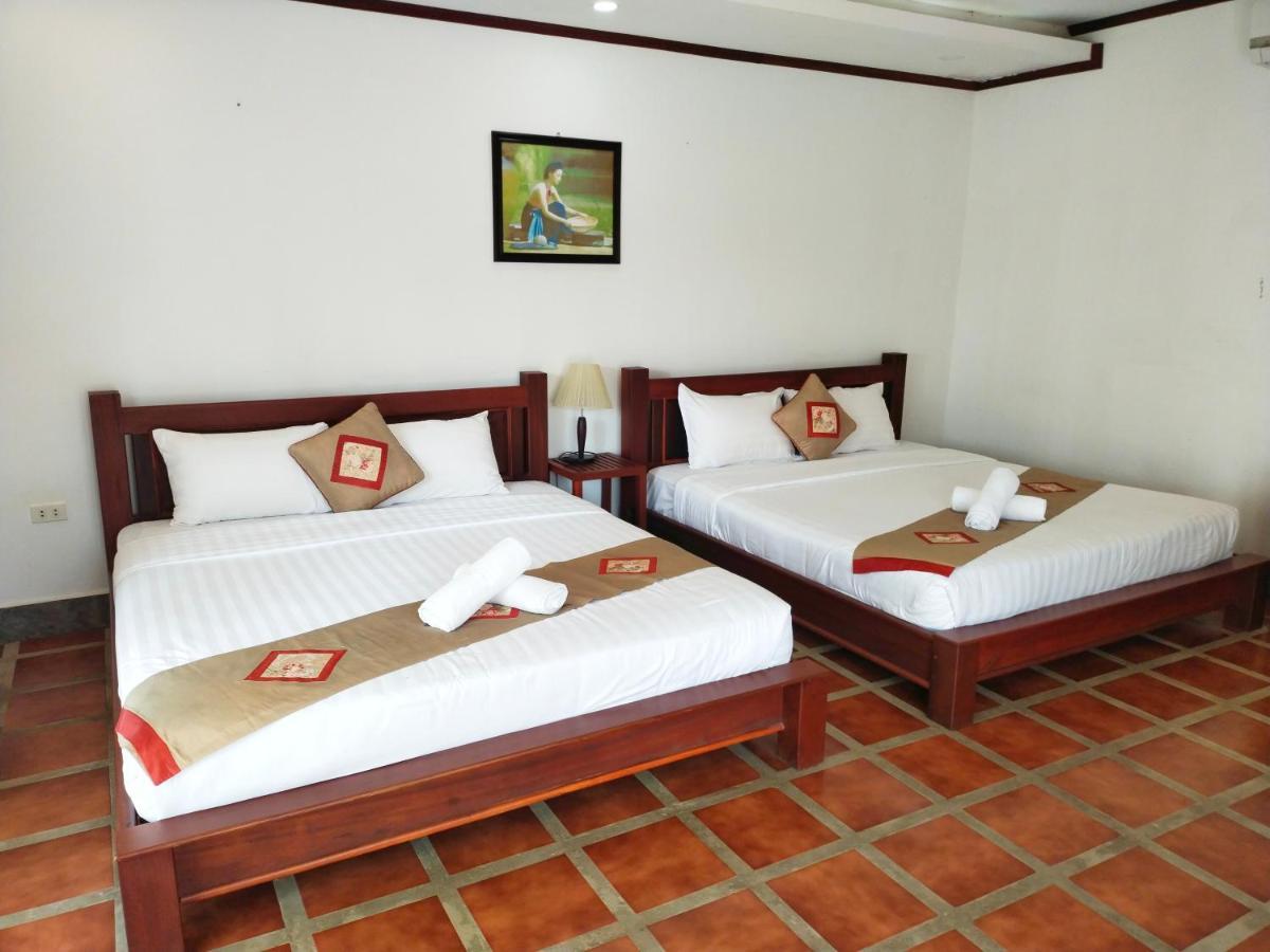 Vang Vieng Savanh Sunset View Resort Ngoại thất bức ảnh