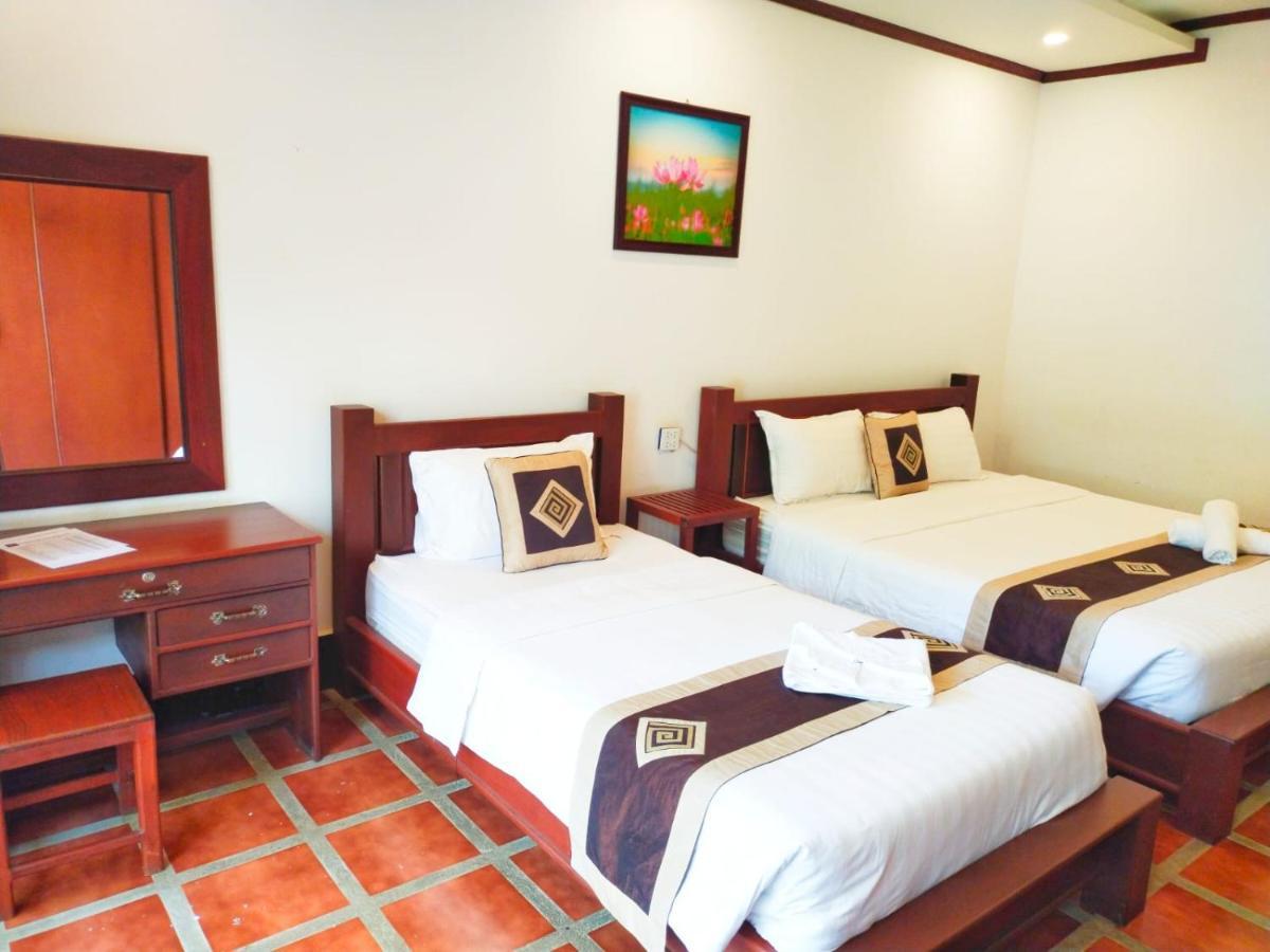 Vang Vieng Savanh Sunset View Resort Ngoại thất bức ảnh