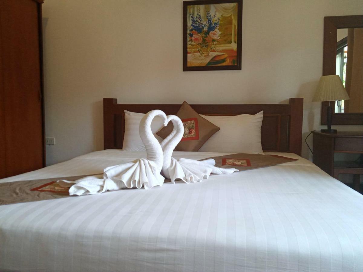 Vang Vieng Savanh Sunset View Resort Ngoại thất bức ảnh